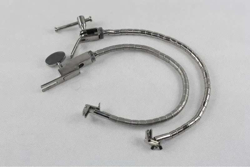 Leyla Brain Retractor Set for Neurosurgery Precision - Image 2